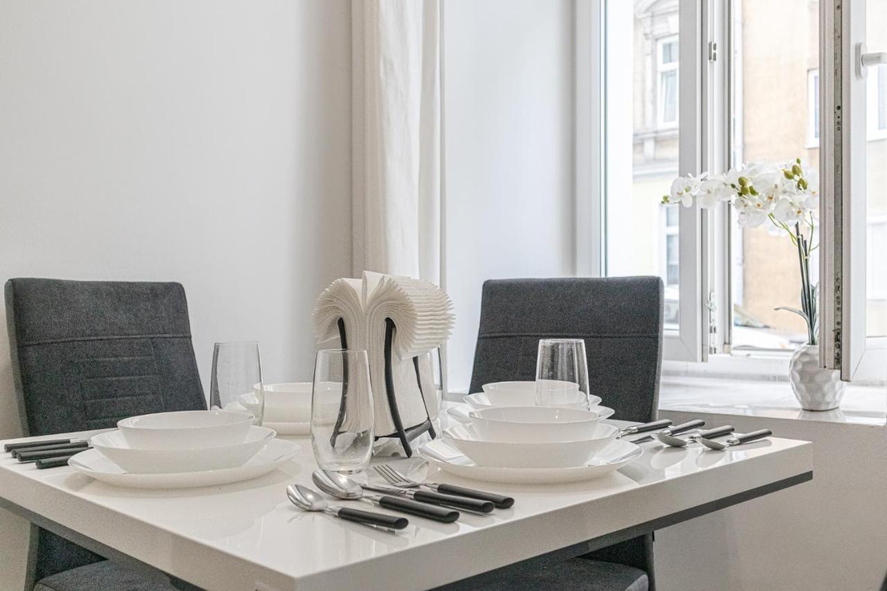 9 Min From City Center - Beautiful Studio Near U1 Reumannplatz Bécs Kültér fotó
