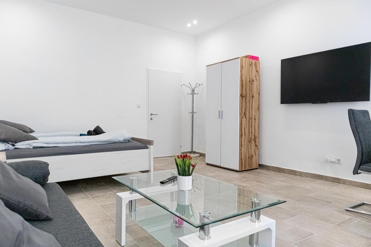 9 Min From City Center - Beautiful Studio Near U1 Reumannplatz Bécs Kültér fotó