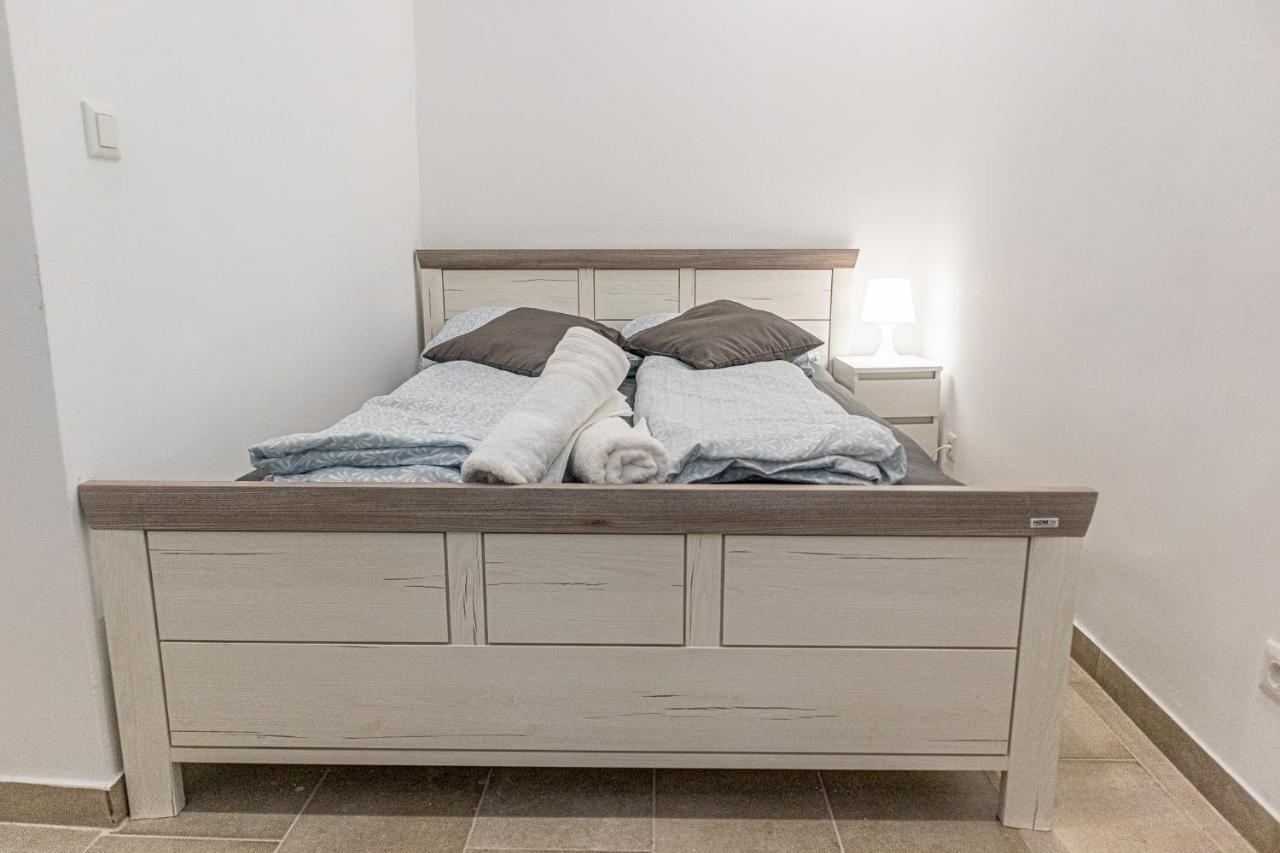 9 Min From City Center - Beautiful Studio Near U1 Reumannplatz Bécs Kültér fotó